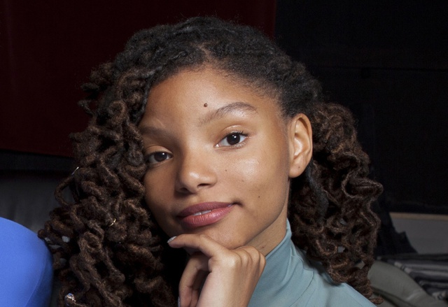 Halle Bailey será Ariel en la nueva “Sirenita”