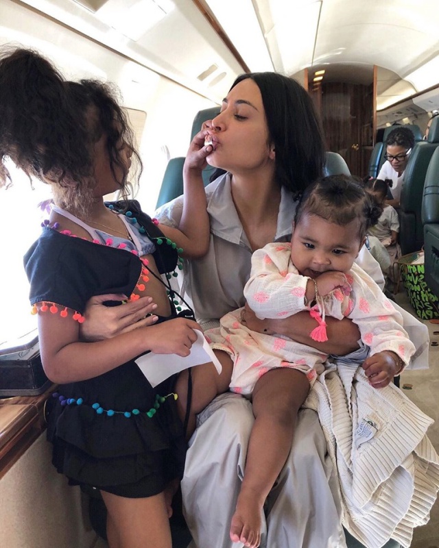 Critican a Kim Kardashian por un piercing que tenía su hija North West