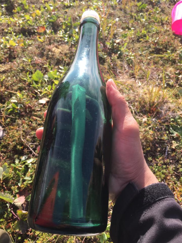 En Alaska descubrieron una botella con un mensaje de un marinero de hace más de 50 años