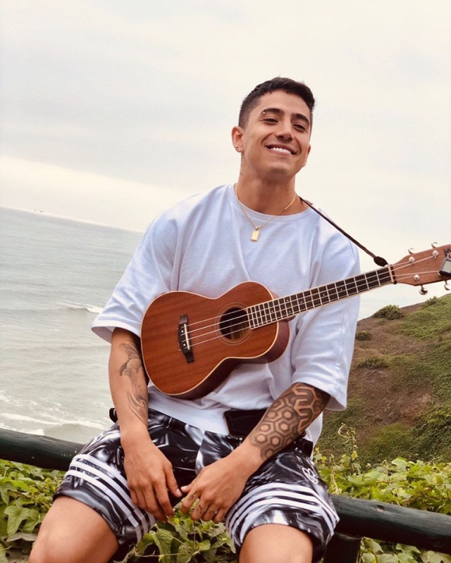 ¡Olvídala! Le dicen a Andy Rivera por cantar esta canción