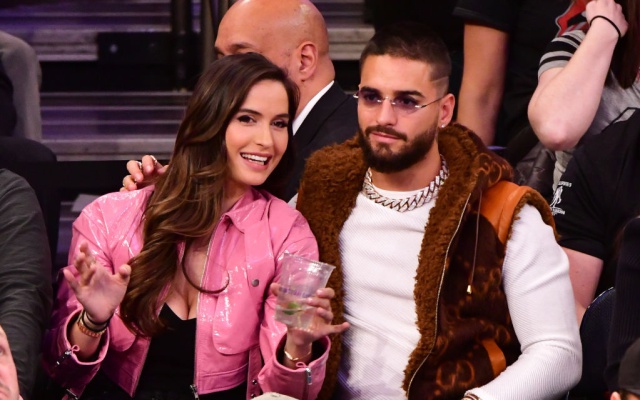 Por un comentario dicen que Maluma se estaría hablando con su ex