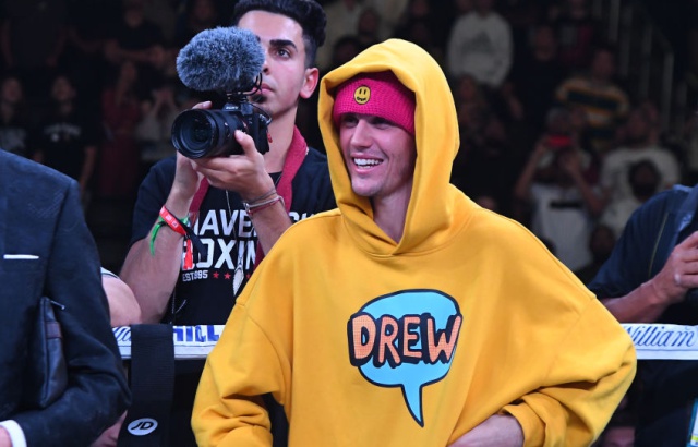 Justin Bieber lanzaría nuevos sencillos en Nochebuena y Nochevieja