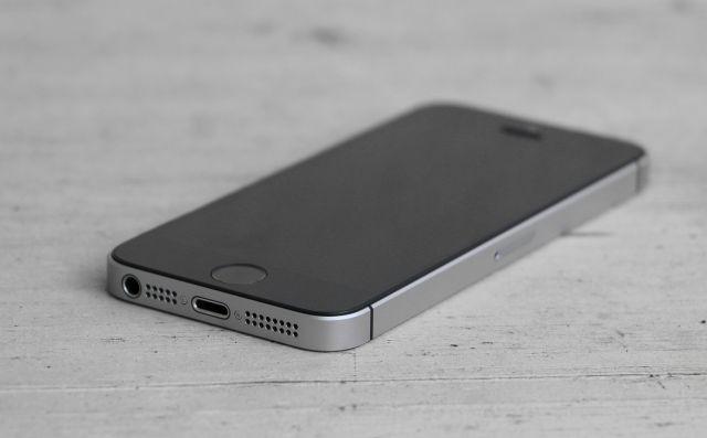 Los dos nuevos modelos de Iphone SE para el 2020