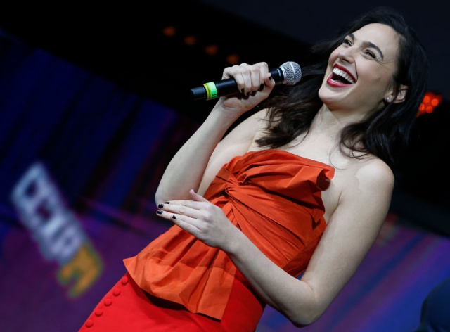 Gal Gadot será una de las presentadoras de los Premios Oscar