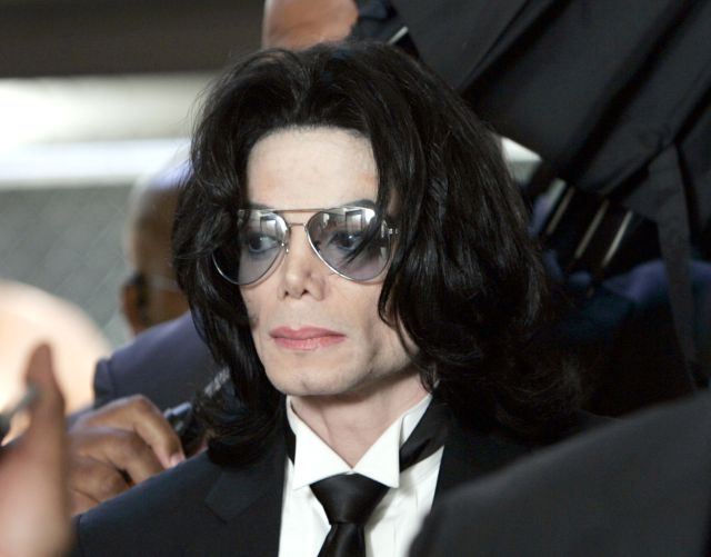 Hijo de Pablo Escobar confiesa los locos planes que tenía contra Michael Jackson