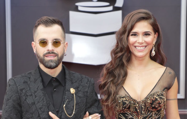 Greeicy publica video de Mike Bahía sin nada de ropa