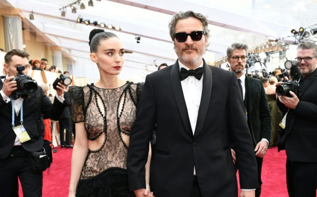 Joaquin Phoenix y Rooney Mara estarían esperando su primer bebé