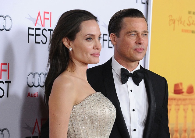 Angelina Jolie confesó que se escondía para llorar cuando se separó de Brad Pitt