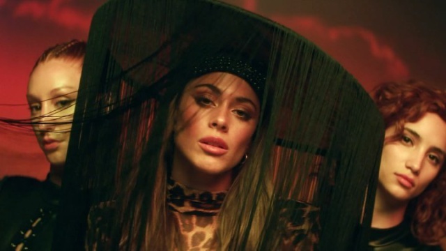 R3HAB se fusiona con TINI y Reik para traer un nuevo himno del pop latino: Bésame (I Need You)