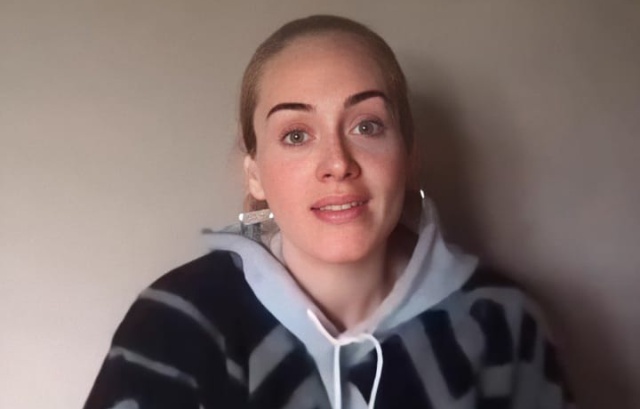 Adele reaparece en un desgarrador video