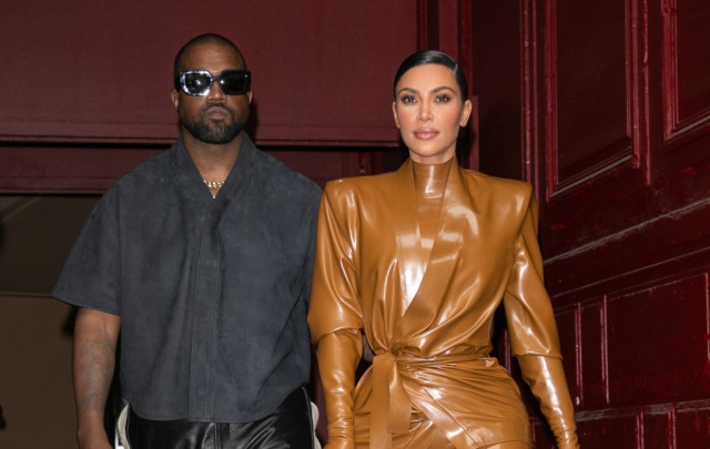 Kanye West dice que tuvo coronavirus y se va en contra de las vacunas