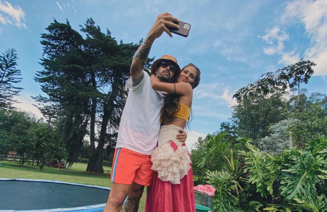 Greeicy y Mike Bahía muestran detalles de su finca