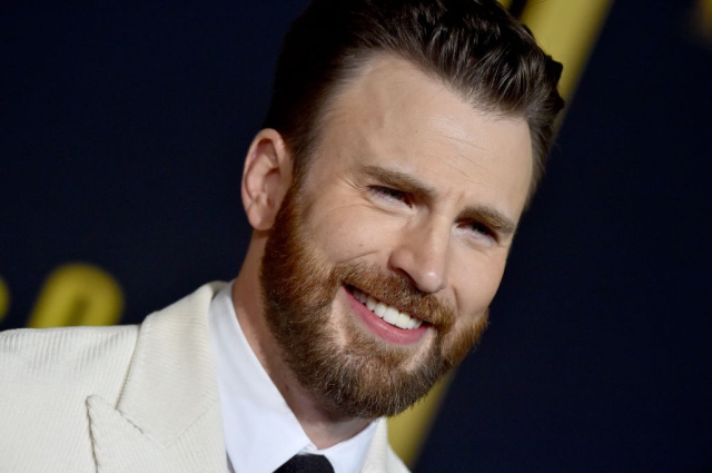 Chris Evans publica, por error, una foto íntima en su cuenta de Instagram