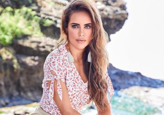 Sara Corrales sorprende a sus seguidores con sensual foto de su cola