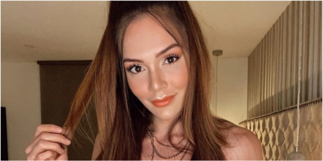 ¿Competencia pa’ Greeicy? Lina Tejiro descrestó con su primer Tik Tok bailando en sexy minifalda