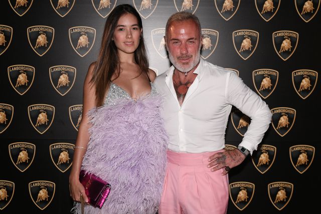 Hija de Gianluca Vacchi y Sharon Fonseca nació con paladar hendido