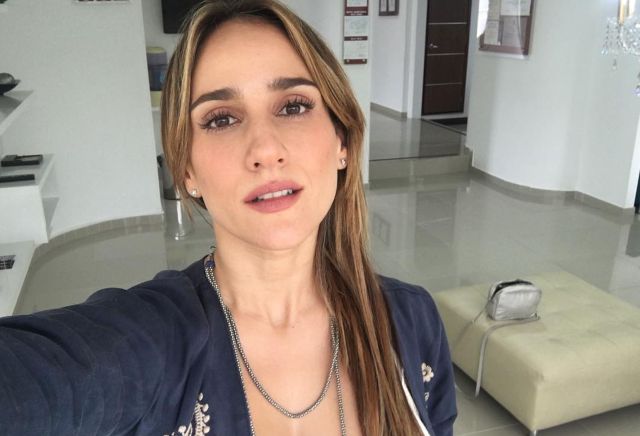 ‘Chichila’ Navia sorprende mostrando su cuerpazo en ajustado bikini