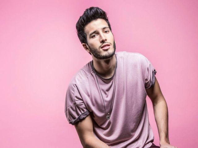 Sebastián Yatra decepciona a sus seguidoras con nuevo ‘look’
