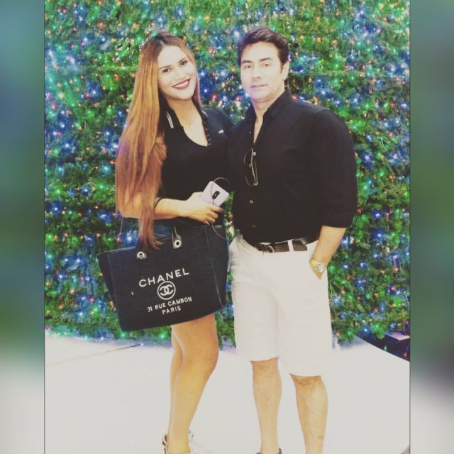Así lucia María Gabriela Isler pareja del actor Mauro Urquijo en su juventud