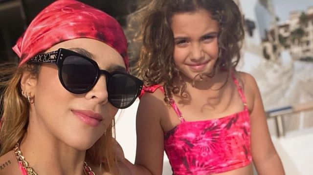 Daniela Ospina es duramente criticada por besar en la boca a su hija Salomé