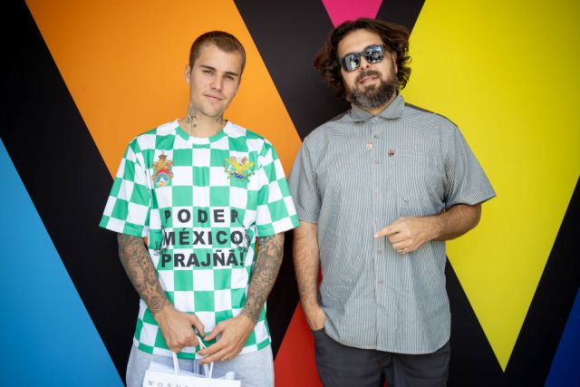 Justin Bieber es captado en una tienda de cannabis en Estados Unidos