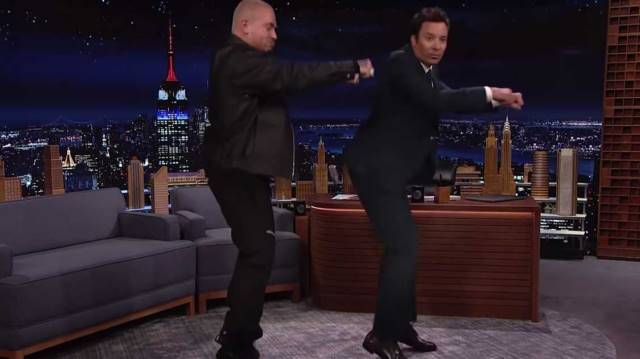J Balvin y Jimmy Fallon bailan juntos en ‘In Da Getto’ Challenge