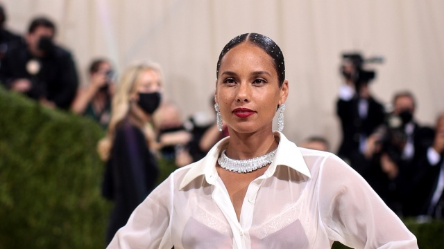 Un álbum y dos versiones: Alicia Keys sorprende a sus fanáticos con Keys
