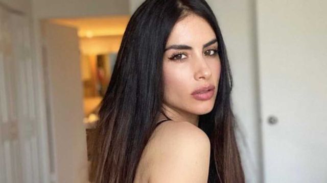 Jéssica Cediel muestra su lado más sexy con profundo escote