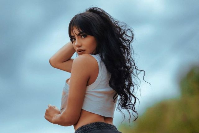 Luisa Castro presume su cuerpazo con fotos en el mar