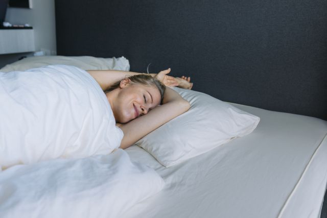 Toma nota: ¿por qué se aconseja dormir sin ropa?