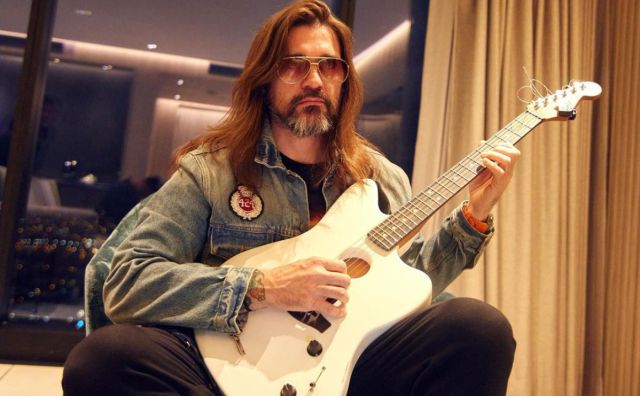 Juanes celebra los 20 años de su exitoso álbum 'Un día normal'