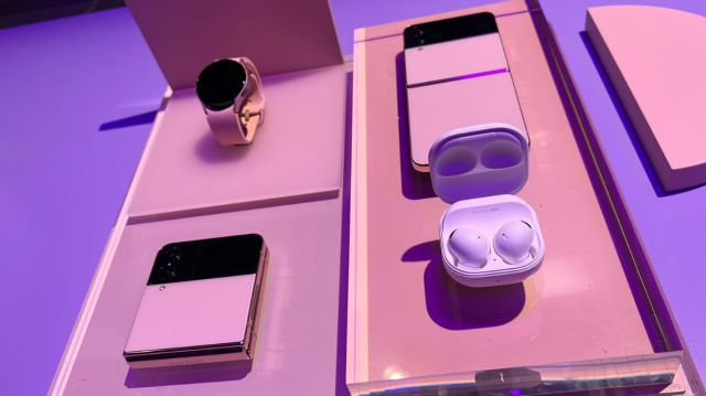 Samsung le sigue apostando a la tecnología plegable y presentó sus nuevos dispositivos