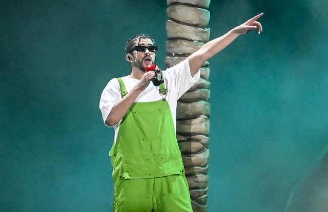 ¡Sueño cumplido! Niño llora ‘a moco tendido’ tras ver a Bad Bunny en concierto