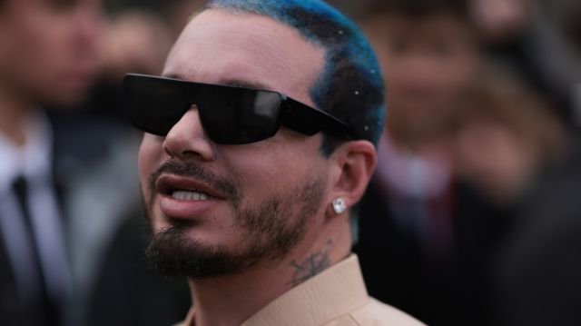 J Balvin enternece las redes al compartir por primera vez un baile junto a su hijo