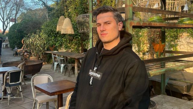 ¿Subidito de kilos? Pipe Bueno dividió posturas en redes al aparecer bailando sin camisa