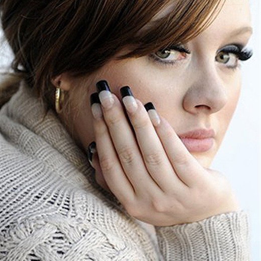 Adele lidera en el mundo con su '21'