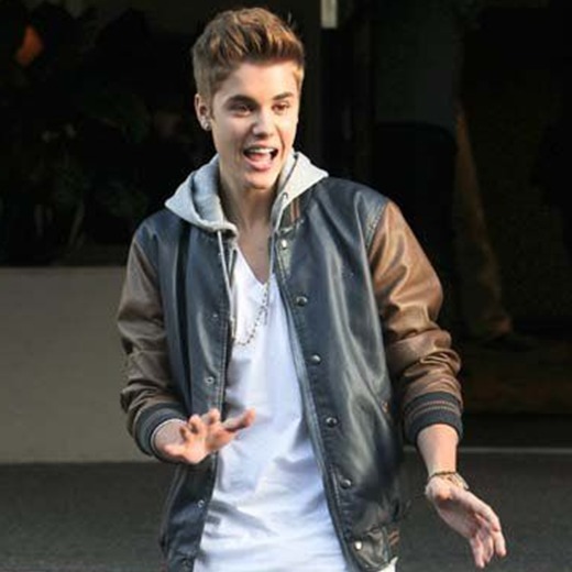 Justin Bieber detenido en Australia por cargar marihuana e insultar a la policía