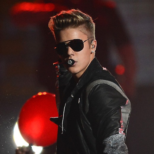 Llamada al 911 revela que una mujer estuvo desmayada en casa de Justin Bieber