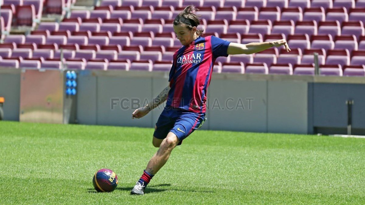 Niall Horan y Louis Tomlinson visitaron Camp Nou del Barcelona FC