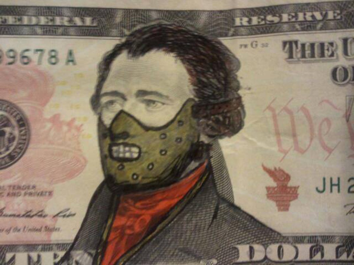 Los personajes de los billetes también se disfrazan en Halloween