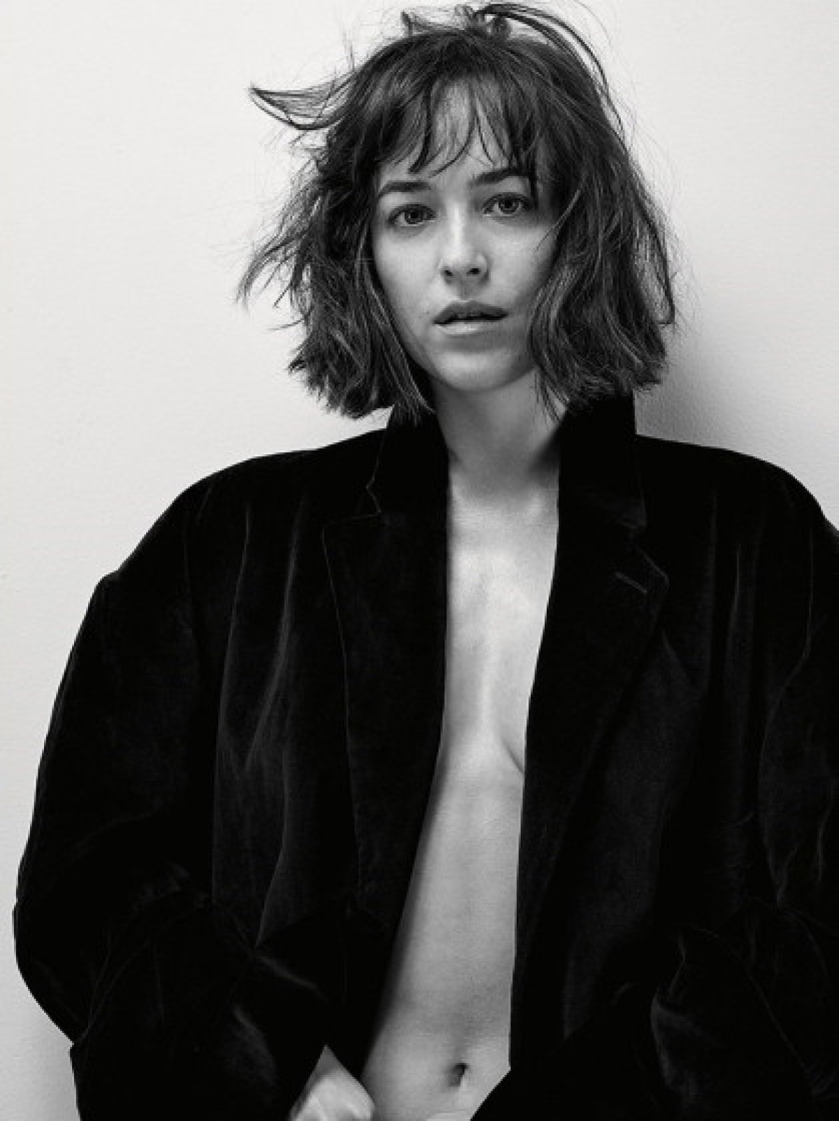 Dakota Johnson Se Desnuda Para La Revista Another Fotogalería Actualidad Los40 Colombia