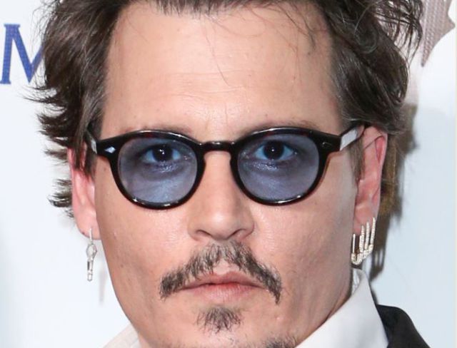 Johnny Depp se burla de Donald Trump