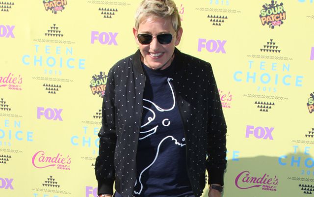 Ellen DeGeneres es acusada de volver a la gente homosexual