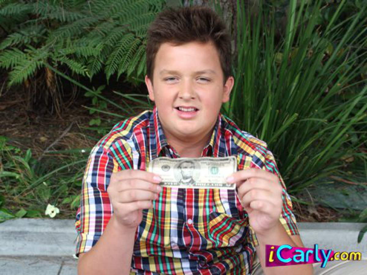 Gibby And Guppy S Rescues Comp Icarly An Unforgettabl - vrogue.co