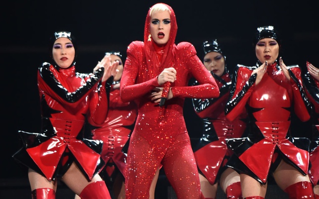 Katy Perry no actuará en el desfile de Victoria's Secret tras ser vetada por las autoridades chinas