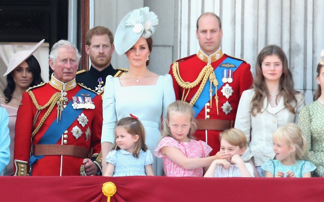 La foto viral de la familia real británica.