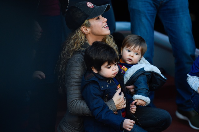 Shakira comparte foto de sus hijos con la camiseta de la selección Colombia
