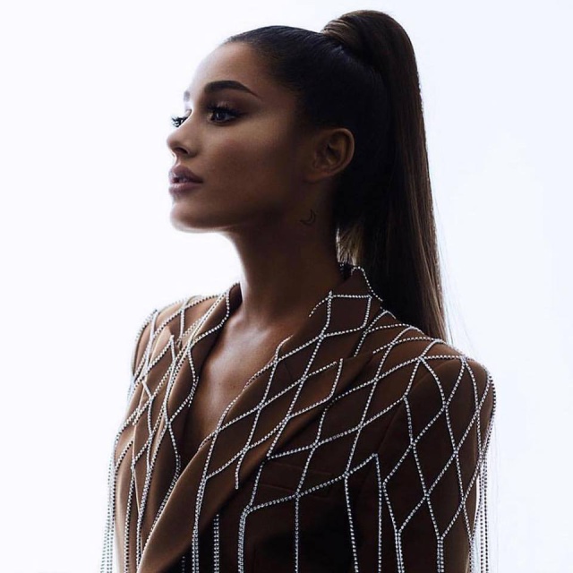 ¿Qué opina Ariana Grande de su polémica figura de cera?