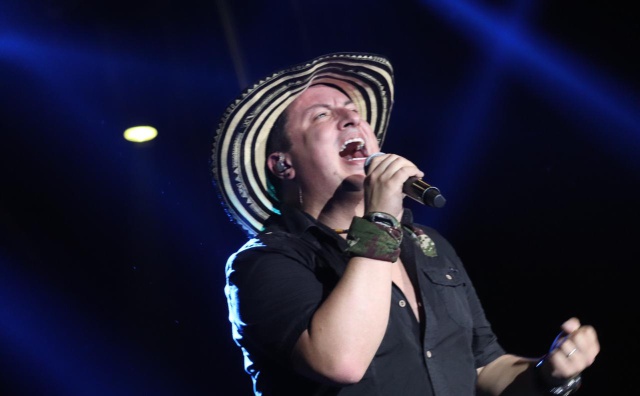 Cantantes colombianos brindaron una gran noche en Ibagué Festival