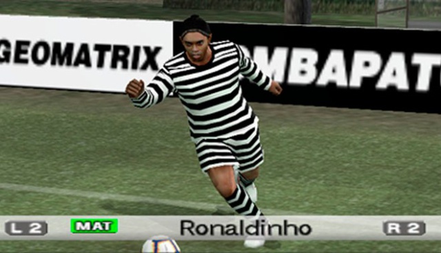 Juega con Ronaldinho preso gracias a un parche de PES
